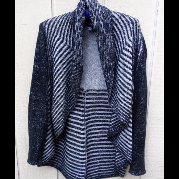 Alfani Gray Blue Shawl Sweater PM - Picture 4 of 4